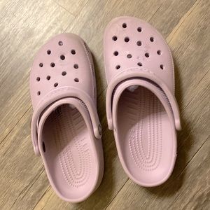 CROCS PURPLE